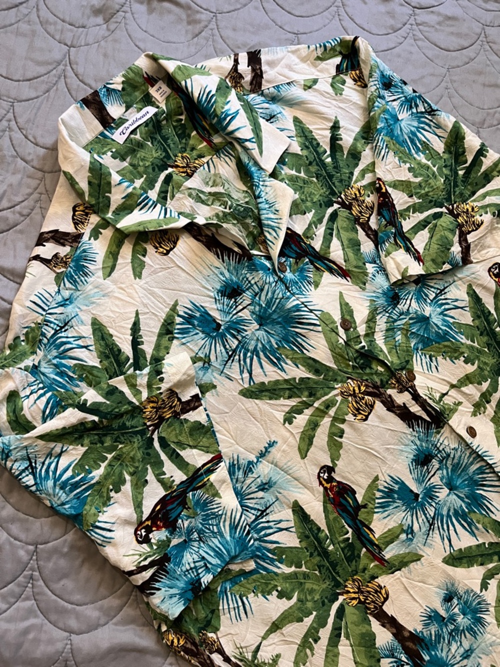 Caribbean 3XB  Tropical Parrot Print Button-Up Shirt. Hawaiian. Big and tall